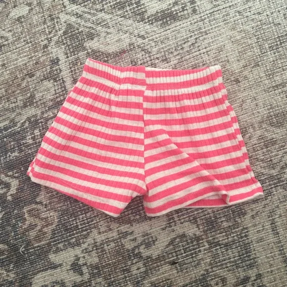 Zara striped shorts NWOT 18/24M - Picture 2 of 3